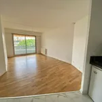 Rent 2 bedroom apartment of 44 m² in Paris