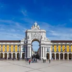 Rent 2 bedroom apartment in Lisbon