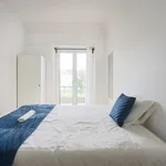 Rent 9 bedroom apartment in Lisbon