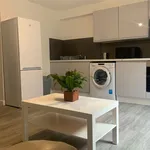 Rent 2 bedroom flat in East Midlands