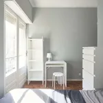 Rent a room in lisbon