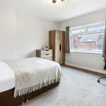 Rent 5 bedroom house in Leeds