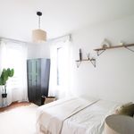 Rent a room of 78 m² in Lille