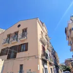 Affitto 1 camera appartamento di 45 m² in Salerno