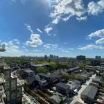 Appartement de 495 m² avec 4 chambre(s) en location à Toronto