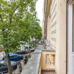 Rent 2 bedroom apartment of 41 m² in Prague