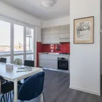 Rent 2 bedroom apartment of 70 m² in milan