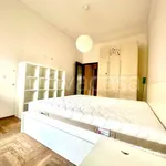 Rent 4 bedroom apartment of 95 m² in Milan