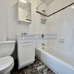 Rent 2 bedroom apartment of 800 m² in Manhattan