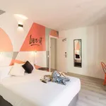 Rent a room in barcelona