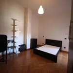 Rent a room of 161 m² in Milan