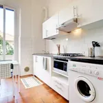 Rent a room of 120 m² in milan