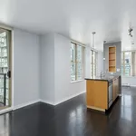 Appartement de 624 m² avec 1 chambre(s) en location à Vancouver