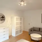 Miete 3 Schlafzimmer wohnung von 90 m² in Frankfurt