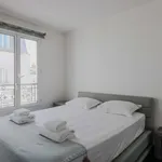 Rent 1 bedroom apartment of 69 m² in Paris