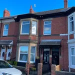 Rent 3 bedroom flat in North East England