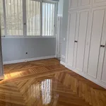 Alquilo 3 dormitorio apartamento de 140 m² en Madrid