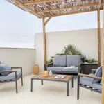 Rent 4 bedroom apartment of 76 m² in Madrid