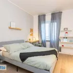 Rent 4 bedroom apartment of 80 m² in Milan