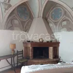 Rent 2 bedroom apartment of 111 m² in Bettona