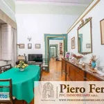 Rent 6 bedroom apartment of 180 m² in Naples