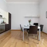 Rent 4 bedroom apartment of 65 m² in Bologna