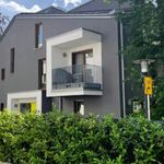 Miete 4 Schlafzimmer wohnung von 121 m² in Bergisch Gladbach