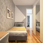 Rent a room in lisbon