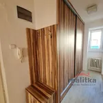 Pronajměte si 2 ložnic/e byt o rozloze 57 m² v Vítkov