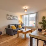 Rent 2 bedroom flat in Newbury