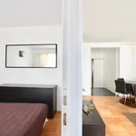 Rent 1 bedroom apartment of 40 m² in Paris 16ème