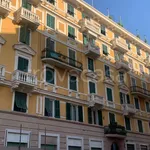 Rent 4 bedroom apartment of 120 m² in Genova