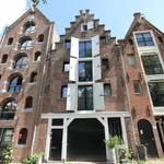 Huur 1 slaapkamer appartement van 110 m² in Amsterdam