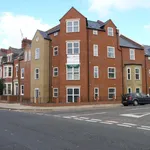 Rent 2 bedroom flat in Northampton