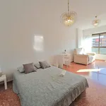 Alquilar 6 dormitorio apartamento en Valencia