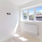 Rent 4 bedroom house in East Of England