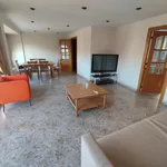 Rent 3 bedroom apartment in Valencia