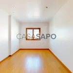 Rent 2 bedroom apartment of 110 m² in Loures