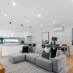 Rent 4 bedroom house in Chadstone