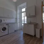 Rent a room in lisbon