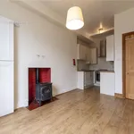 Rent 2 bedroom flat in Edinburgh  South