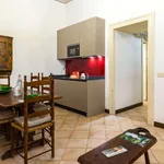 Rent 1 bedroom apartment of 60 m² in naples