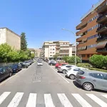 Rent 4 bedroom apartment of 110 m² in Roma