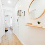 Rent 3 bedroom apartment in Barcelona