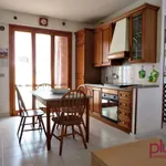 Rent 4 bedroom house of 82 m² in Furnari