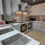 Rent 7 bedroom flat in Leicester