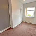 Rent 3 bedroom flat in North East England