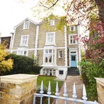 Rent 1 bedroom flat in Richmond