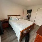 Appartement de 968 m² avec 4 chambre(s) en location à Sherbrooke