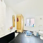 Rent 6 bedroom apartment in East Midlands